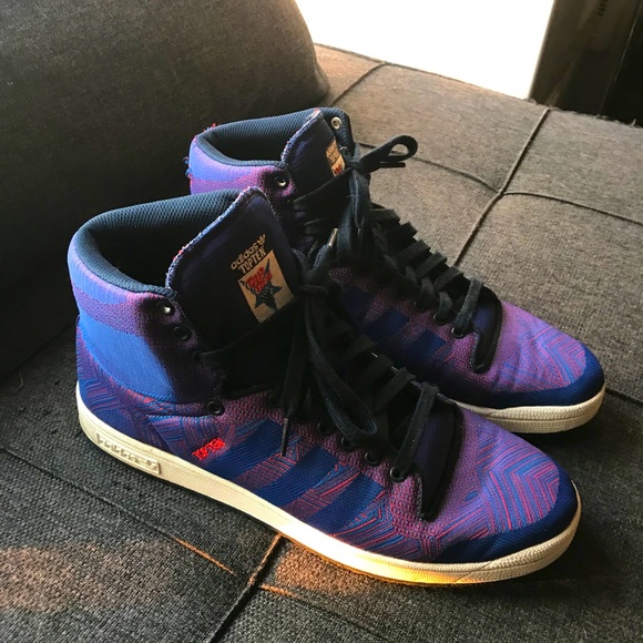 retro adidas high top shoes